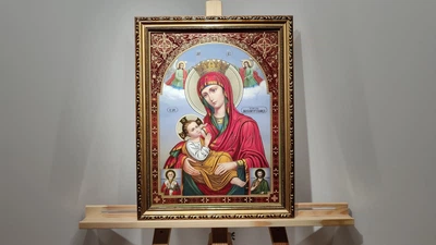 Икона Божией Матери Кормилица в багетной раме 30х40 см. №230