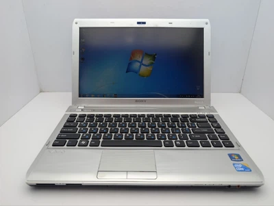 Ноутбук Sony VPC S111FM / Intel Core 5-430M/6GB-DDR3/320GB-HDD/Intel HD Graphics/13.3" HD LED Б/В