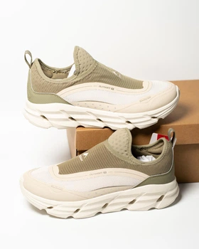 Мужские кроссовки Xtep Outdoor Shoes 975219170004-2 45 29 см White Tea/Leaf Green бежевые с зеленым (11112370)
