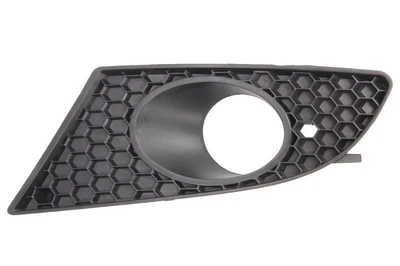 Решетка бампера AVTM Seat Leon 05-09 левая с отверстиями противотуманок 6203 991, 1P0853665A9B9