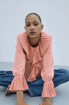 Блуза з плісованими воланами на комірі та манжетах коралова Zara розмір M
