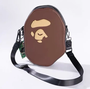 Сумка через плечо Bape Ape Head Shoulder Bag в коричневом цвете.