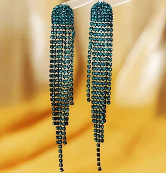 Серьги бижутерия Удлиненные вечерние в стразах Fashion jewelry Зеленые