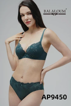 Комплект белья: бюстгальтер push-up и бразилианы 9450 Balaloum изумруд 75B/M