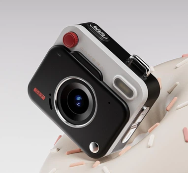 Мини ретро камера Y6000 48 МП Full HD 1080P, экран 1.77 IPS, microSD до 256GB, Type-C, компактная камера-брелок для фото и видео Black