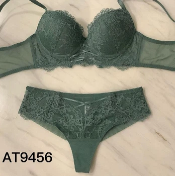 Комплект белья: бюстье push-up и бразилианы 9456 Balaloum зеленый 80C/L