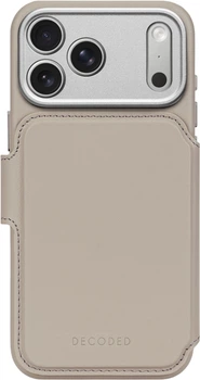 Etui z klapką Decoded Leather Detachable Wallet do Apple iPhone 17 Pro Max Solid Clay (D26IPO17PMDW5SY)