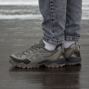 Кросівки чоловічі Asics Gel-Pickax Clay Grey/Mink 41 (2035-1042638)