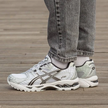 Кросівки жіночі Asics Gel-Nimbus 10.1 White Silver 41 (2643-1544523)