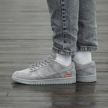 Кросівки жіночі SB Dunk Low x Supreme Grey 42 (2589-1447578)