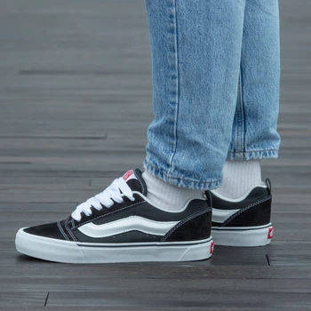 Кросівки чоловічі Vans KNU Skool Black White 42 (1671-621003)