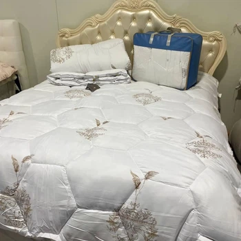 Ковдра з наповнювачем Лебединий пух зимова Євро 200х230см 600 г/м² Crown в подарунковій сумці (CRLO17)