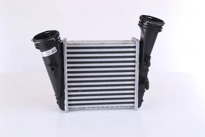 NISSENS VW Інтеркулер Passat, Skoda SuperB I 2.5TDI 03- 96468 Nissens (96468)