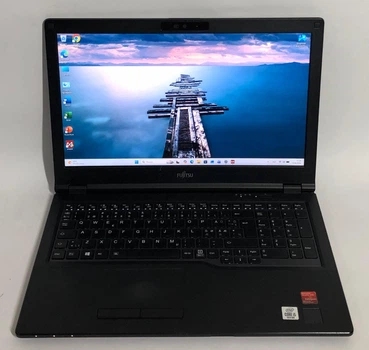 Ноутбук Fujitsu LifeBook E5510 - 15,6" FullHD IPS / i5-10210U / 8gb / 256gb ssd / Windows 11 Pro, Б/у