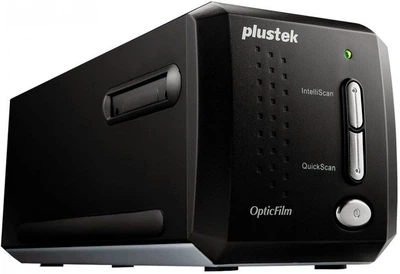 Сканер Plustek OpticFilm 8200i Ai (7200dpi 48bit LED Ai Studio8 плівковий слайд-сканер чорний) (0227TS)