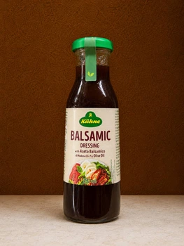 Соус салатный Kühne Balsamic Dressing 250 мл бальзамический дрессинг с оливковым маслом для салатов моцареллы овощей мяса и сыра
