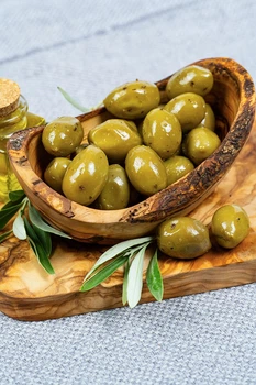 Оливки зеленые с травами Орегано Greek Product с косточкой 500г