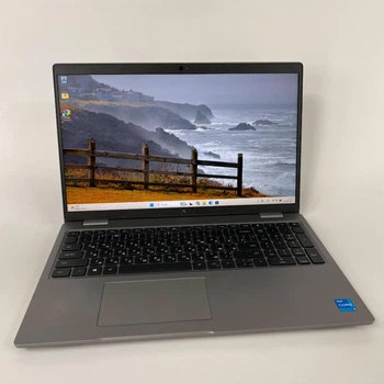 Ноутбук Dell Latitude 5520 15,6" FullHD i5-1135G7\16 GB RAM \256 GB SSD Б/В