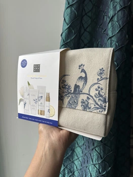 Подарунковий набір Rituals Amsterdam (японський юдзу та тюльпан) Collection S у косметичці – піна для душу, спрей, крем, скраб