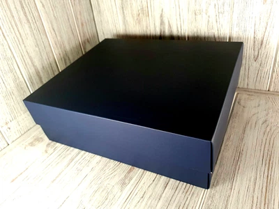 Подарункова коробка (синя) 28*23*9 cм