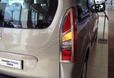 Накладки хромированные на стопы (2шт) Citroen Berlingo/Peugeot Parthner 2008-2012, Carmos, 6459176