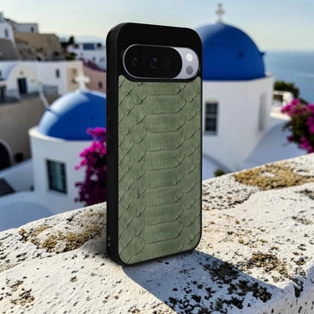 Накладка SkinBacker Python Scales для Google Pixel 10 Pro XL Оливковый (80684)