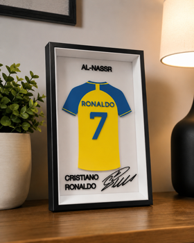 Картина в рамці футболка Cristiano Ronaldo Al-Nassr з автографом. Aivory