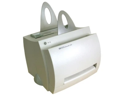 Принтер HP LaserJet 1100 / лазерная монохромная печать / 600x600 dpi / А4 / 8 стр./мин. / LPT б/у