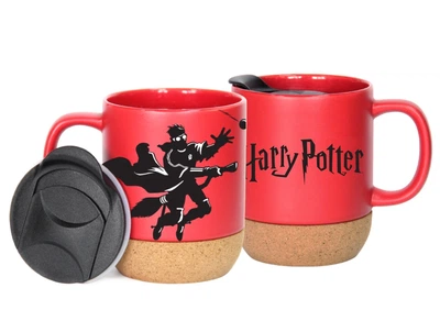 Чашка керамическая Warner Bros красная с крышкой и пробковой подставкой Harry Potter 340 мл (55001821)