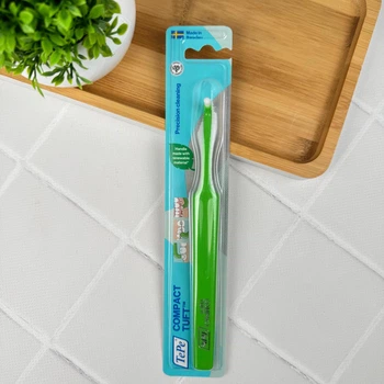 Монопучковая щетка TePe Compact Tuft (салатовая), 1 шт