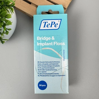 Зубная нить TePe Bridge & Implant для имплантатов, мостов и брекетов, 30 шт