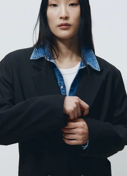 Двубортный пиджак H&M 1208312001c26 XS черный (100013636)