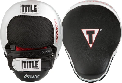 Боксерские лапы TITLE натуральная кожа 24х19 см черные серебристые