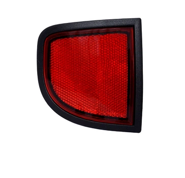 Оригінальний ліхтар задній Mitsubishi L200 2005-2015, лівий, на крилі нижній, відбивач, 8355A015