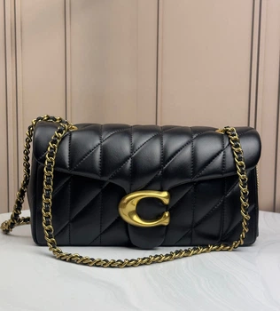 COACH Tabby 26 — жіноча сумка на ланцюжку, стьобана, чорна, золотий логотип