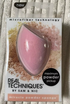 Косметический спонж для лица Real Techniques Miracle Powder Sponge