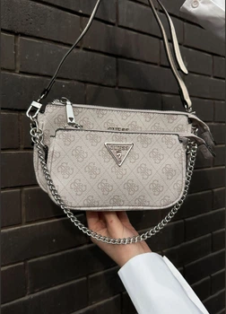 Жіноча сумка Guess 136 крос-боді блідо-рожева
