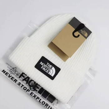 Шапка The North Face белого цвета, One Size (универсальный размер).