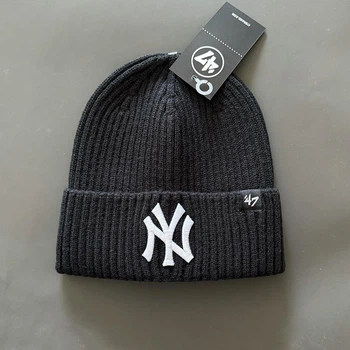 Шапка мужская осень зима NY New York Yankees черная с белым