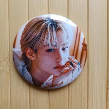Значок Феликс Стрей кидс Felix Stray Kids 5,6 см (10427)