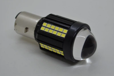 Светодиодная LED лампа фары H6 / BA20D с линзой 20W 2600 Лм 6000K, белый свет, ближний/дальний, 12V, IP68