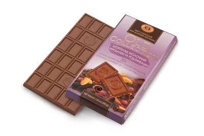 Шоколад "OLD Collection" ХКФ Миндаль и изюм 200г (16)