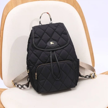 Женский рюкзак Burberry черного цвет артикул 76590