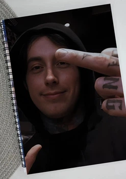 Скетчбук Bring me the Horizon 30 листов 20971