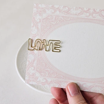 Скріпка золота декоративна LOVE 4 см, в комплекті 4 шт