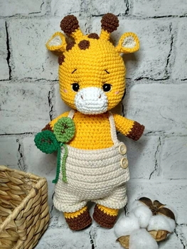 Мягкая игрушка ручной работы вязаная амигуруми Hand Made Жираф 30 см Желтый 204-2
