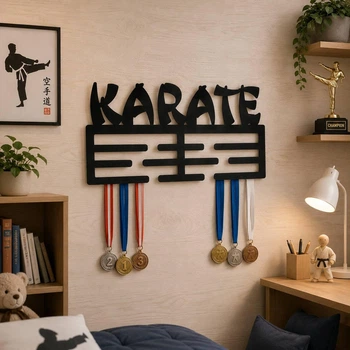 Медальниця з дерева ''Карате'' 25х50 см