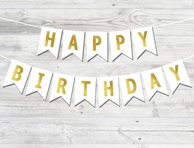 Гірлянда паперова з прапорців біла Happy Birthday із золотими літерами довжина 3 м