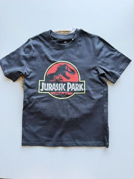 Футболка дитяча H&M з динозаврами Jurassic Park для хлопчиків графітова 122-128 см