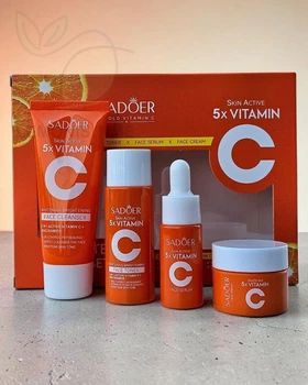 Мини-набор осветляющего ухода с 5 формами витамина C SADOER VC Whitening Travel Set, 4 шт